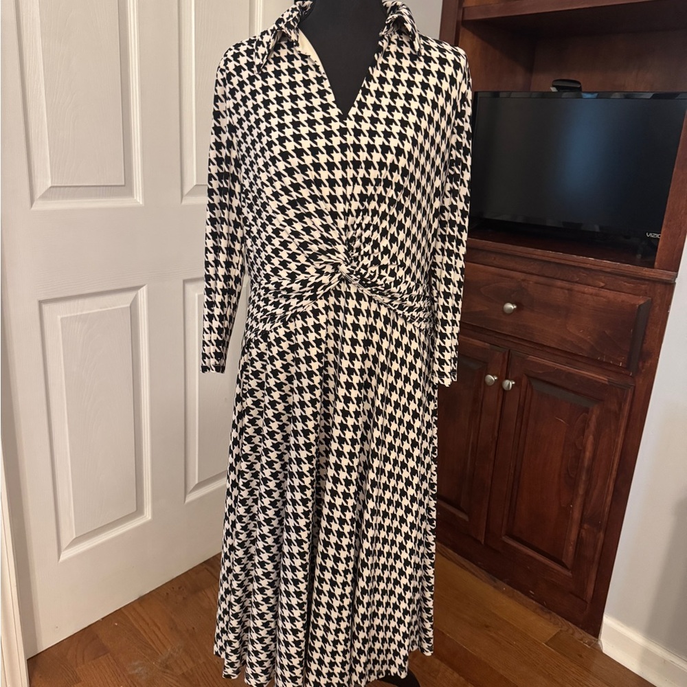 Tommy Hilfiger Black and White Wrap Dress with Notched Collar